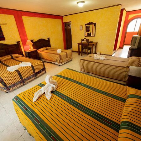 Hotel Tiosh Abaj Santiago Atitlán Eksteriør billede