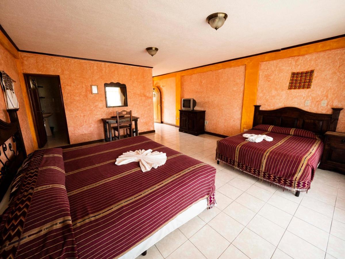 Hotel Tiosh Abaj Santiago Atitlán Eksteriør billede