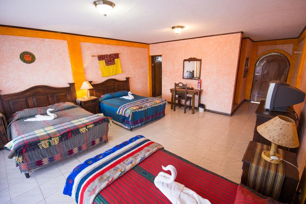 Hotel Tiosh Abaj Santiago Atitlán Eksteriør billede
