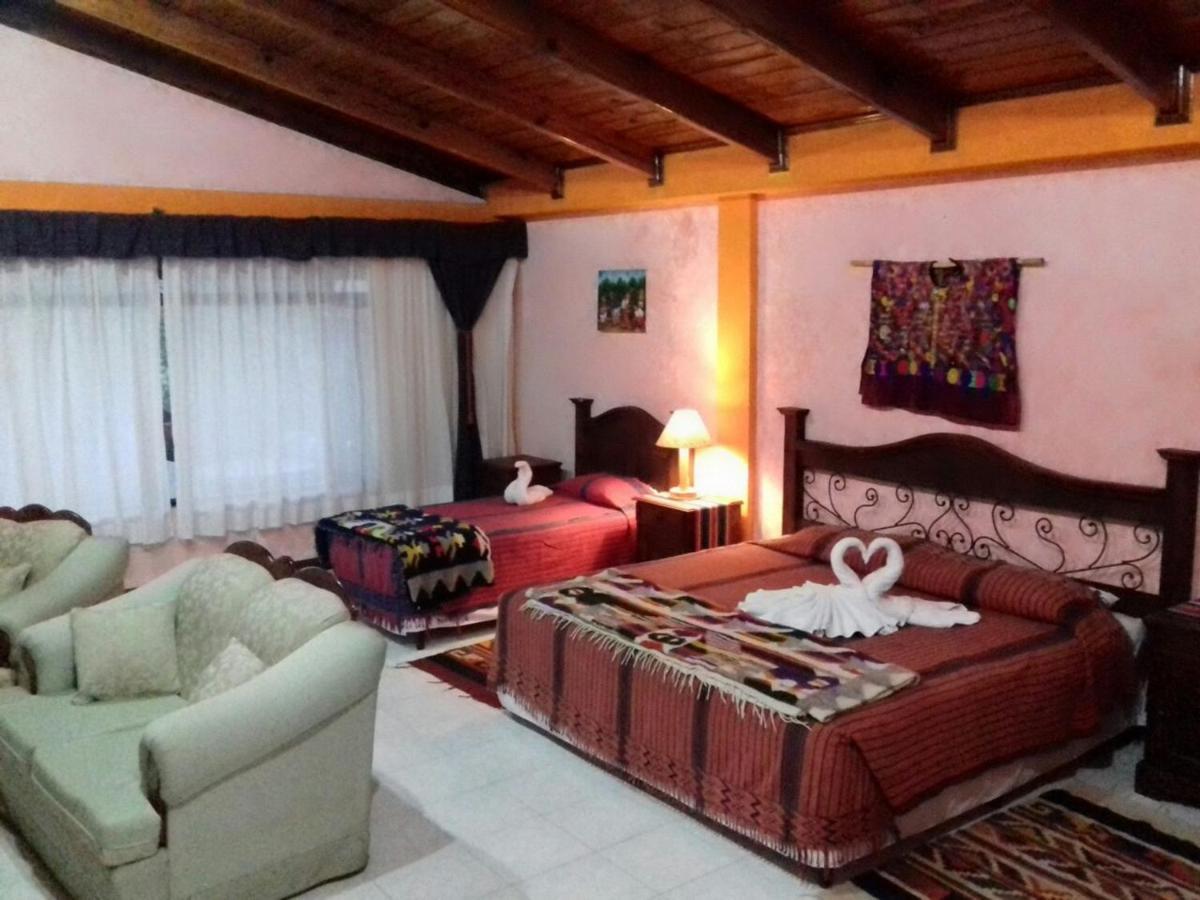 Hotel Tiosh Abaj Santiago Atitlán Eksteriør billede